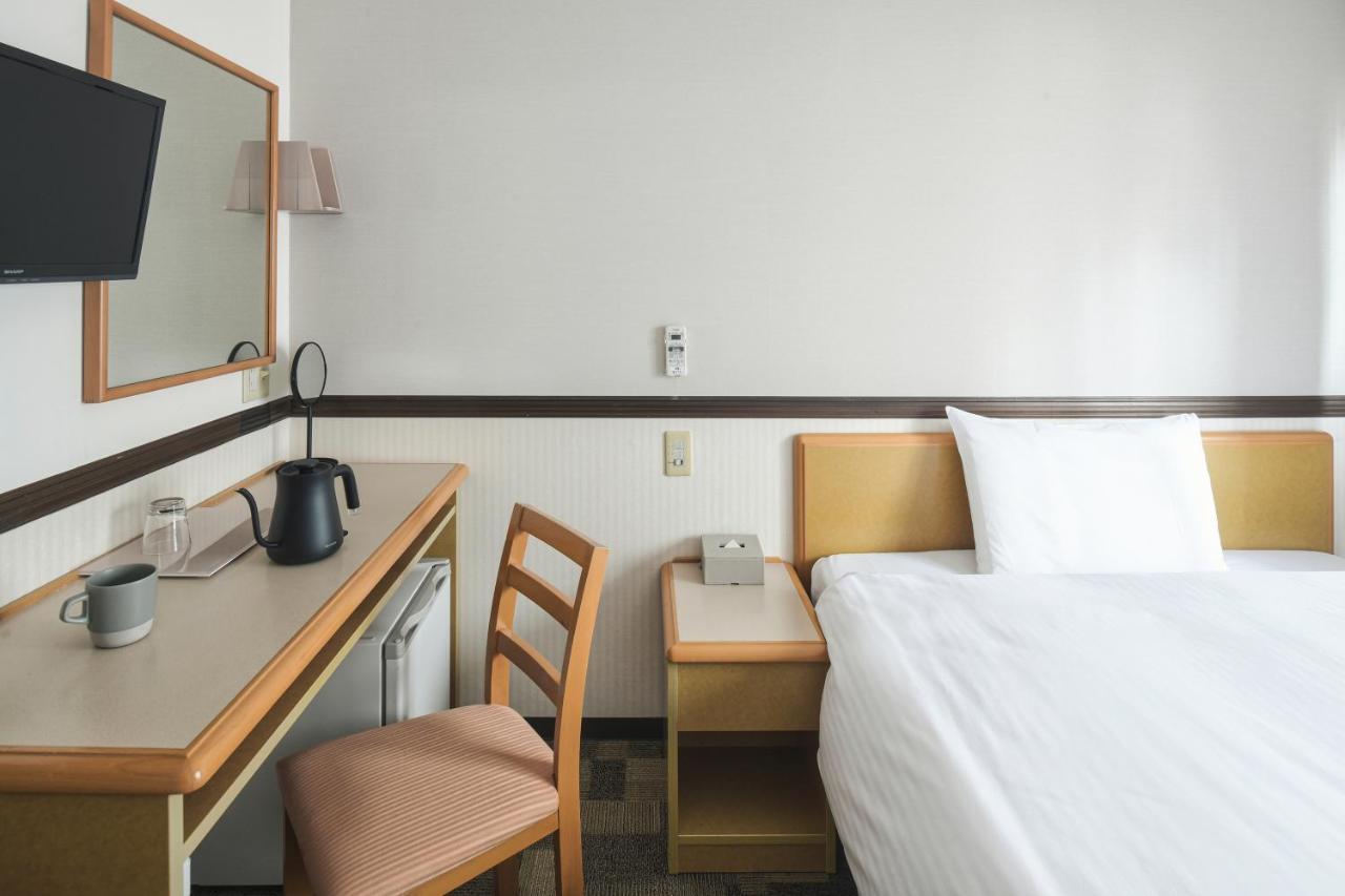 Vessel Inn Asakusa Tsukuba Express Tōkyō Extérieur photo