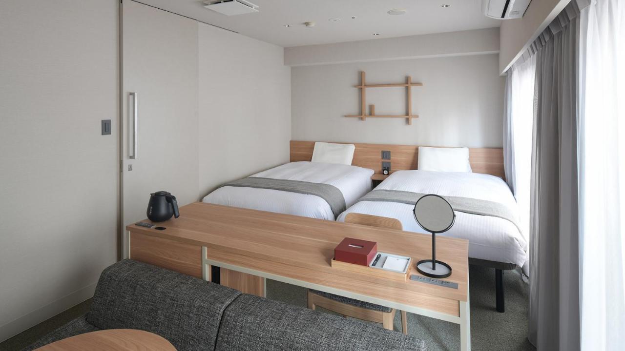 Vessel Inn Asakusa Tsukuba Express Tōkyō Extérieur photo